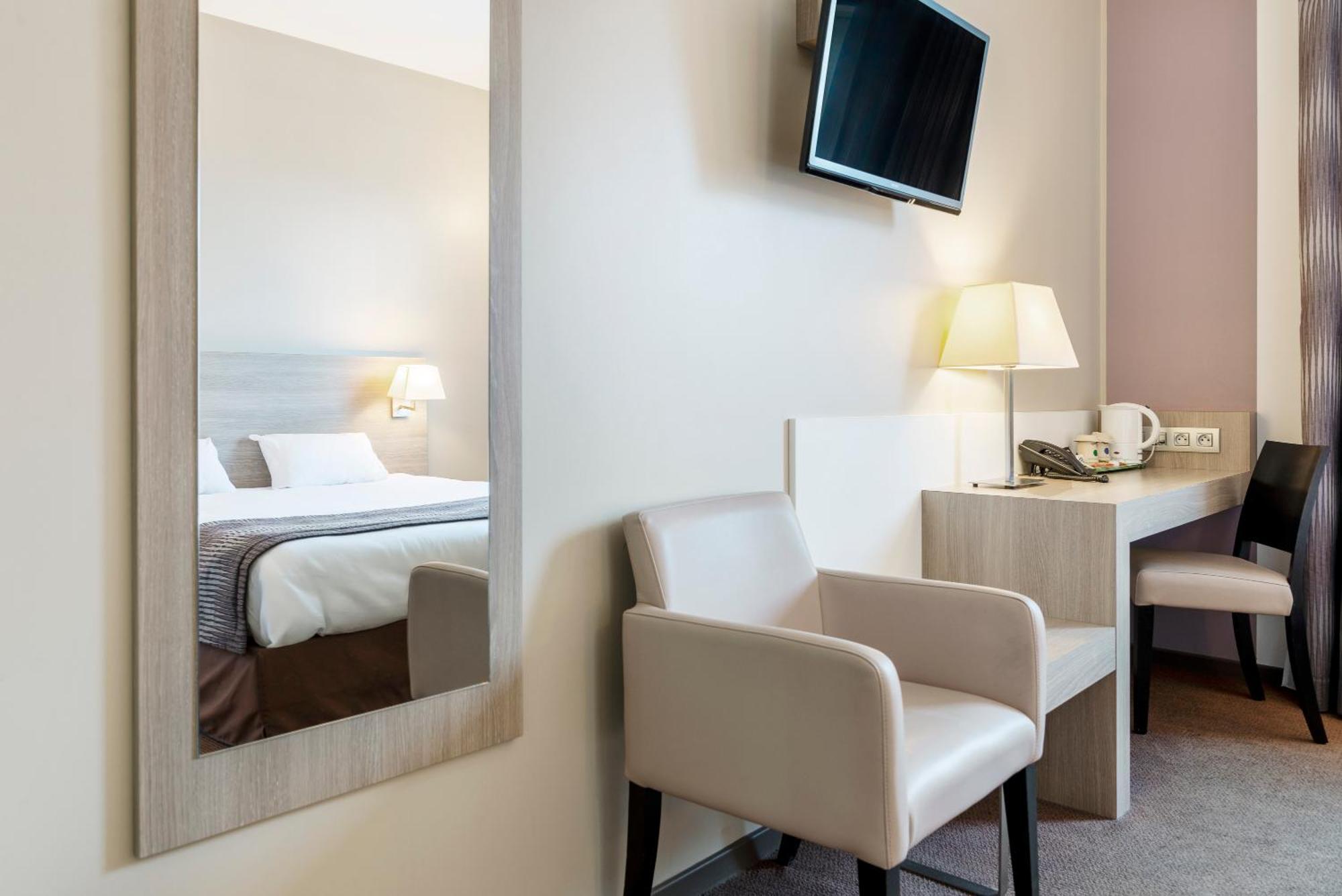 Campanile Metz Nord - Talange Hotel Ngoại thất bức ảnh