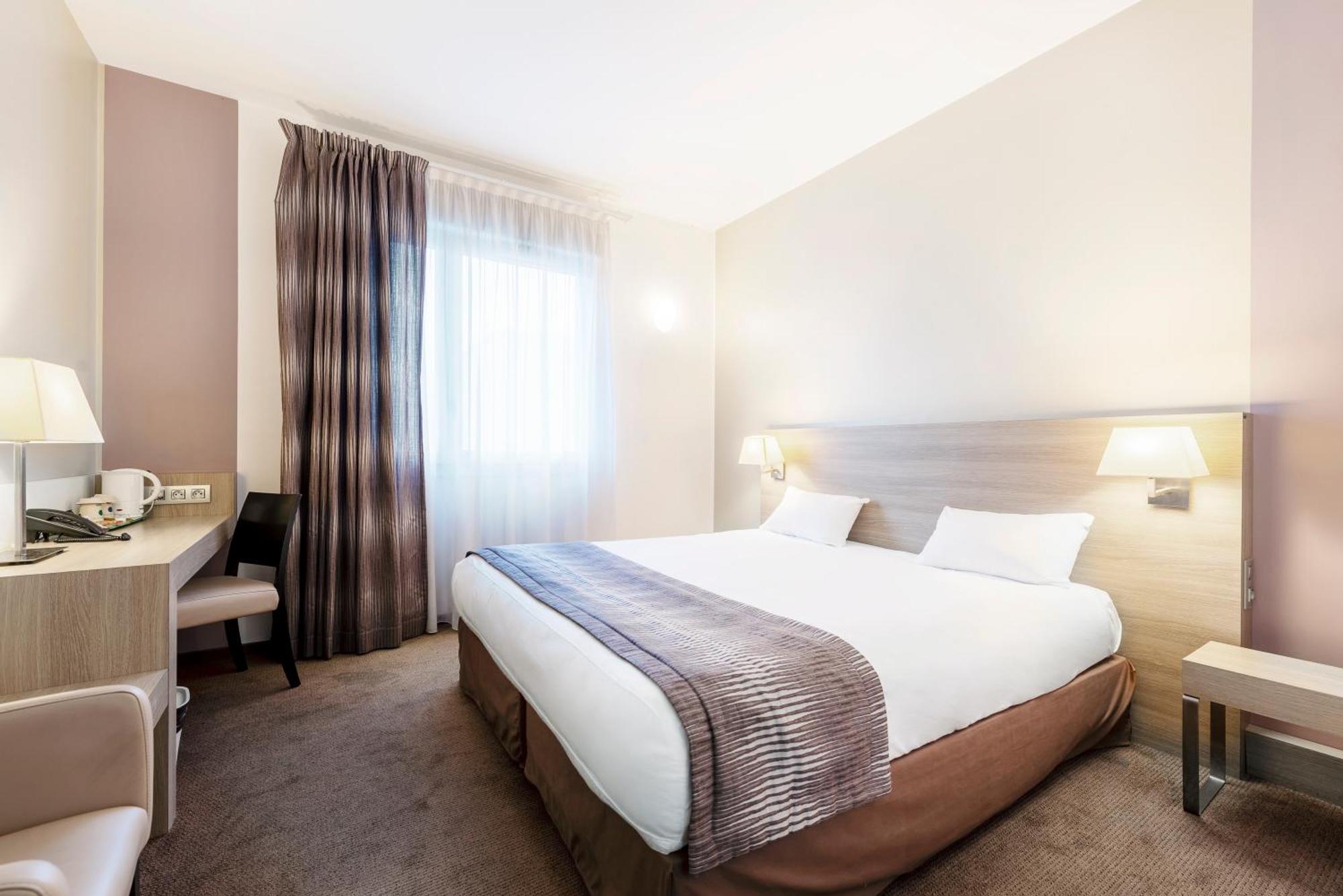 Campanile Metz Nord - Talange Hotel Ngoại thất bức ảnh