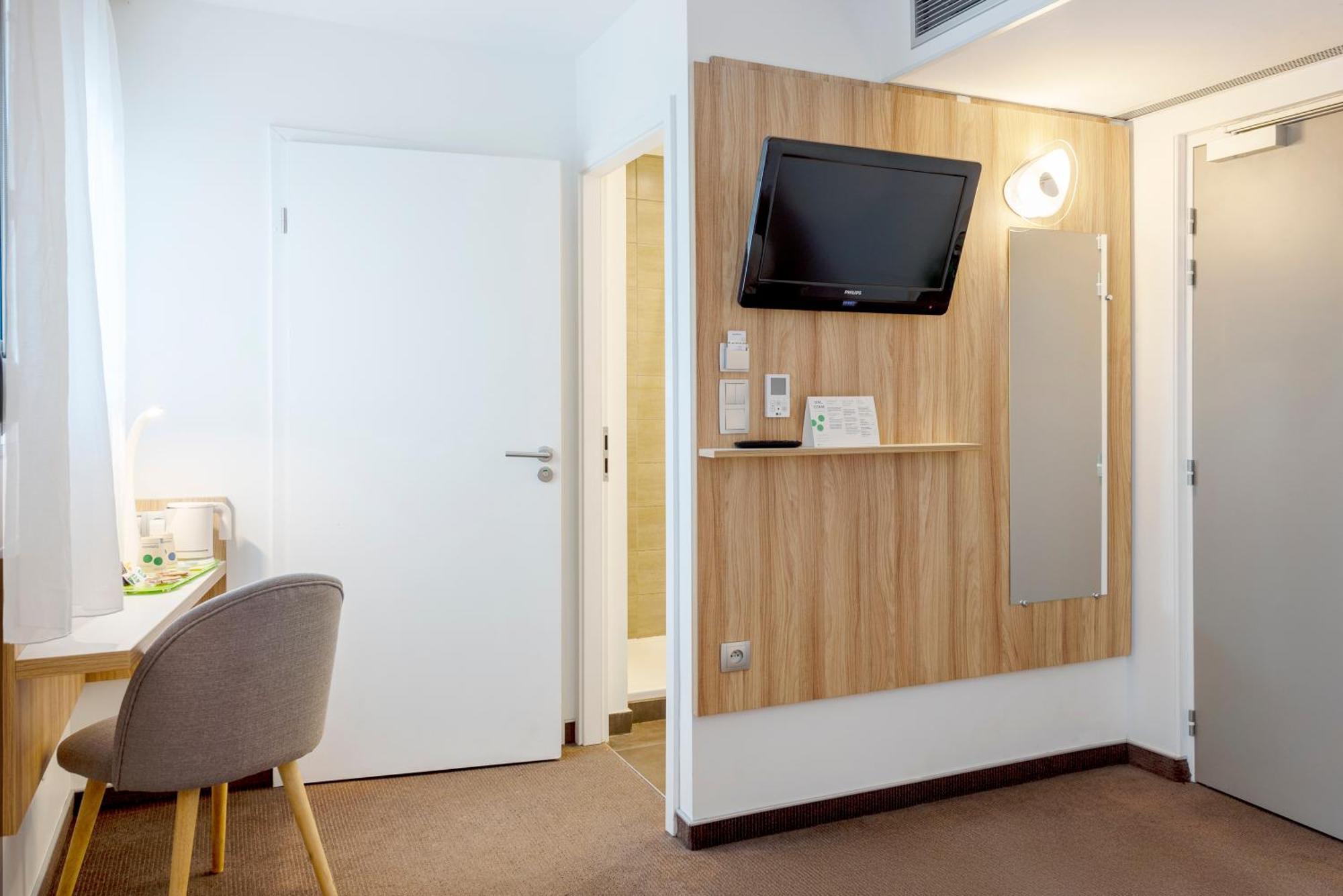 Campanile Metz Nord - Talange Hotel Ngoại thất bức ảnh