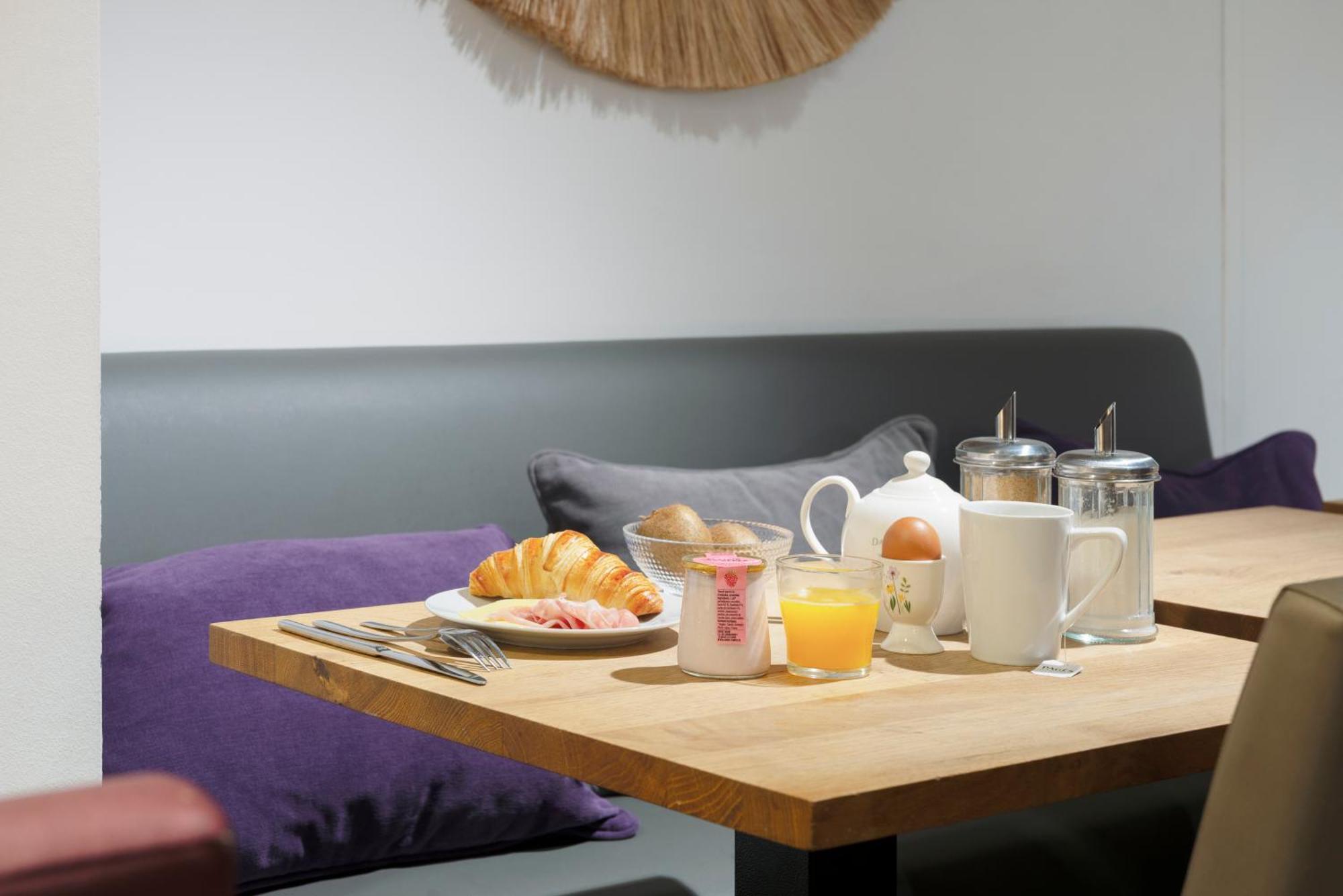 Campanile Metz Nord - Talange Hotel Ngoại thất bức ảnh